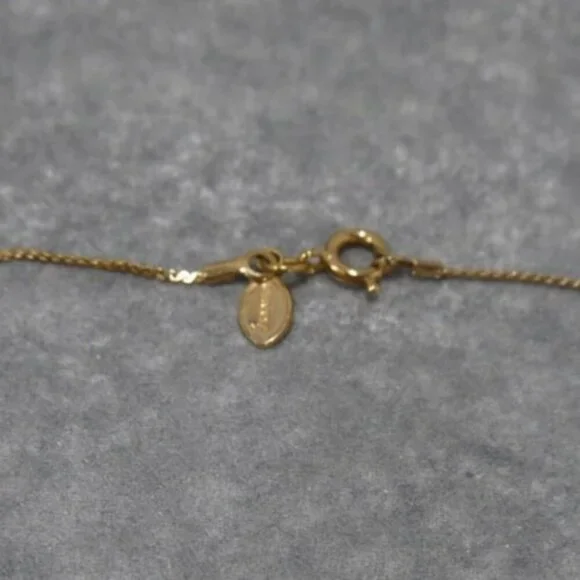 Vintage AVON gold tone delicate necklace chain 16" long - Picture 3 of 4